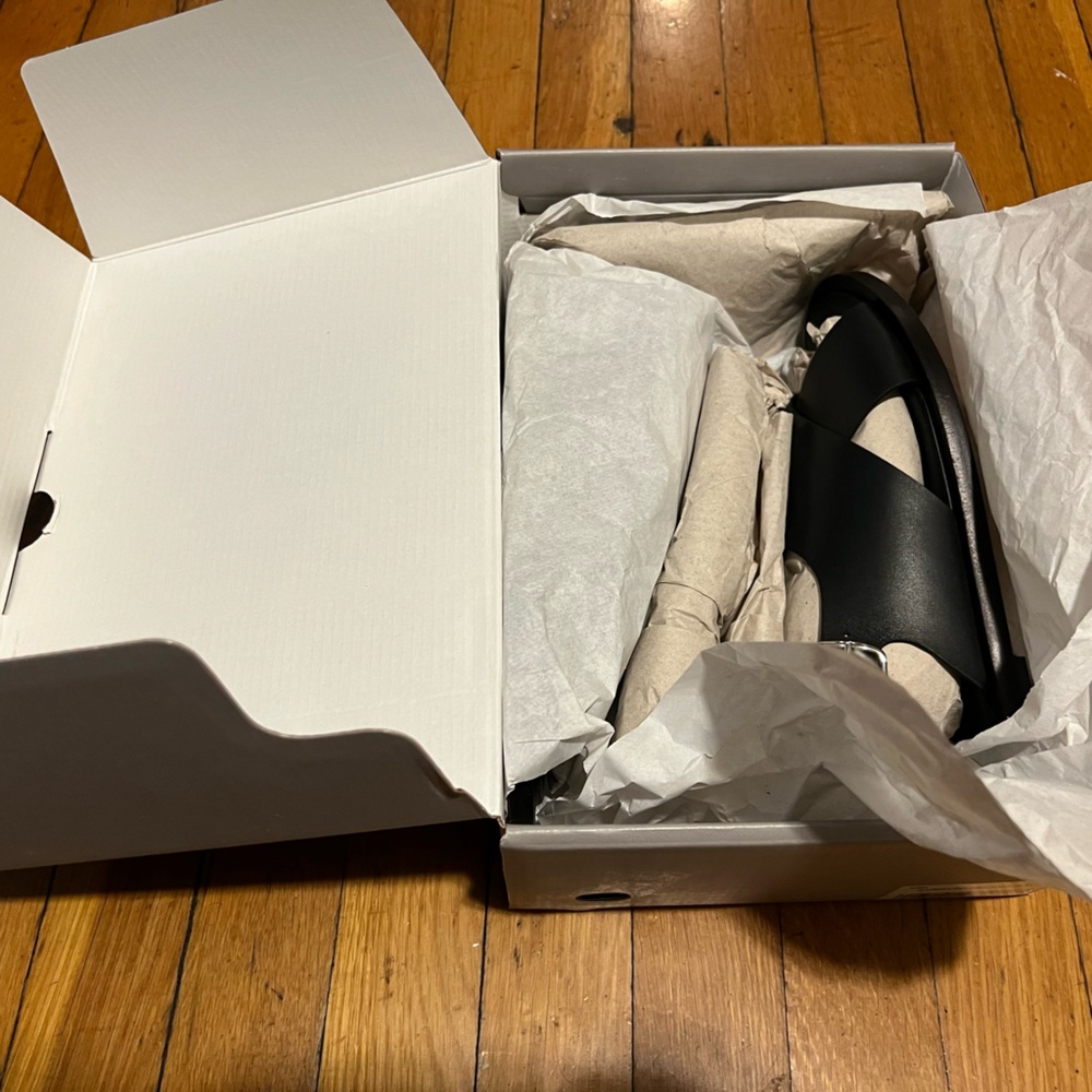 Everlane Black Leather Crisscross Slide Sandals